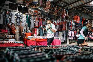 BIB: 
                            <button type="button" onclick="openModal(25581933)" class="btn btn-primary btn-sm float-right btn-popup" data-toggle="modal" data-target=".modal-high-quality">
                        <i class="fas fa-shopping-cart"></i> Add to Cart
                    </button>
                                            <button type="button" onclick="isThisMe(25581933, true)" class="btn btn-success btn-sm float-right btn-popup btn-isme hidden" data-toggle="tooltip" data-placement="bottom" title="นี่คือรูปของคุณใช่ไหม คลิกที่นี่เพื่อเอาเข้าอัลบั้ม">
                        <i class="fas fa-plus"></i> Add to album
                    </button>
                    <button type="button" onclick="isThisMe(25581933, false)" class="btn btn-warning btn-sm float-right btn-popup btn-isnotme hidden">
                        <i class="fas fa-ban"></i> Remove from album
                    </button>